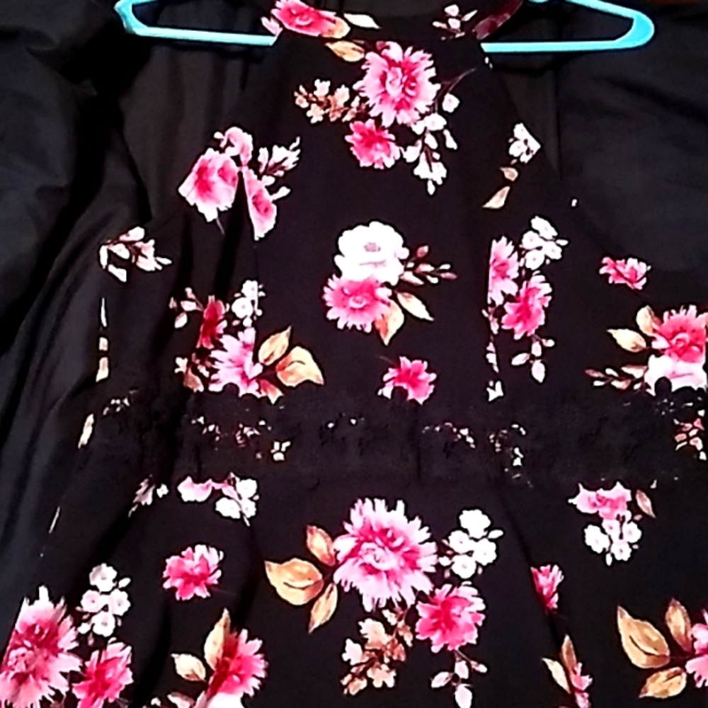 NOBO Black dress with pink flowers